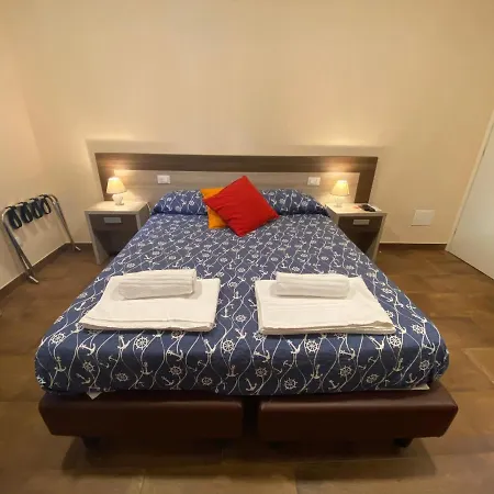 Good Night Moon Hotel La Spezia Exterior photo